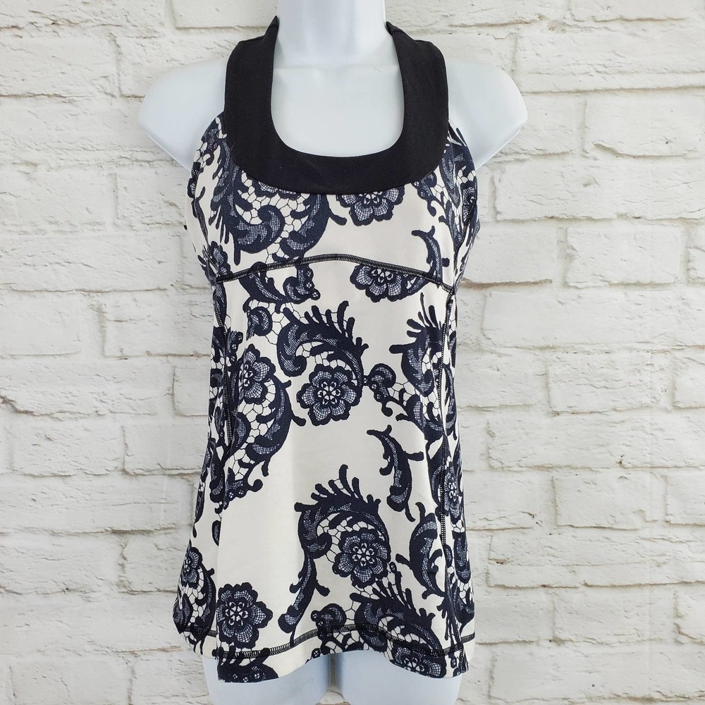 Lululemon Scoop Neck Tank Top Black Off White Womens Size 8 No pads Athleisure